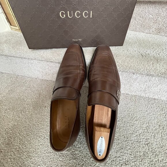 The GUCCI Broadwick GG Logo Strap Dark Brown Leather Loafers | 11+ - Picture 1 of 13